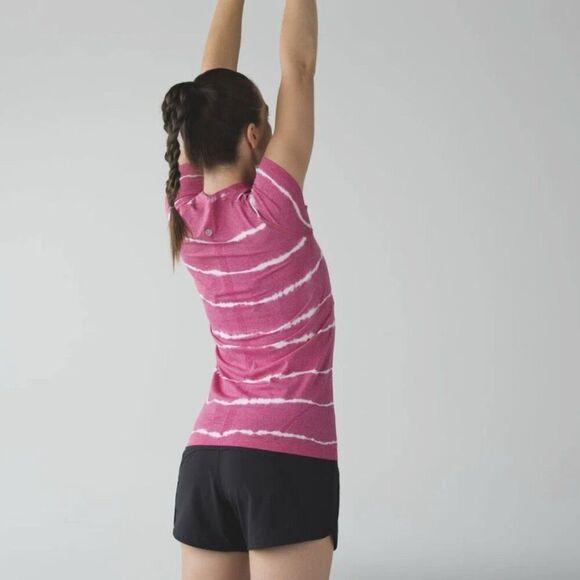 Lululemon Swiftly Tech Short Sleeve Crew T Shirt Cranberry Pink Women's Size 8 - Picture 2 of 8